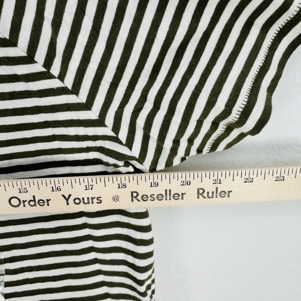 Levi's Shirt Womens Medium Green White Striped Short Sleeve Crewneck Tee NEW - Picture 6 of 16